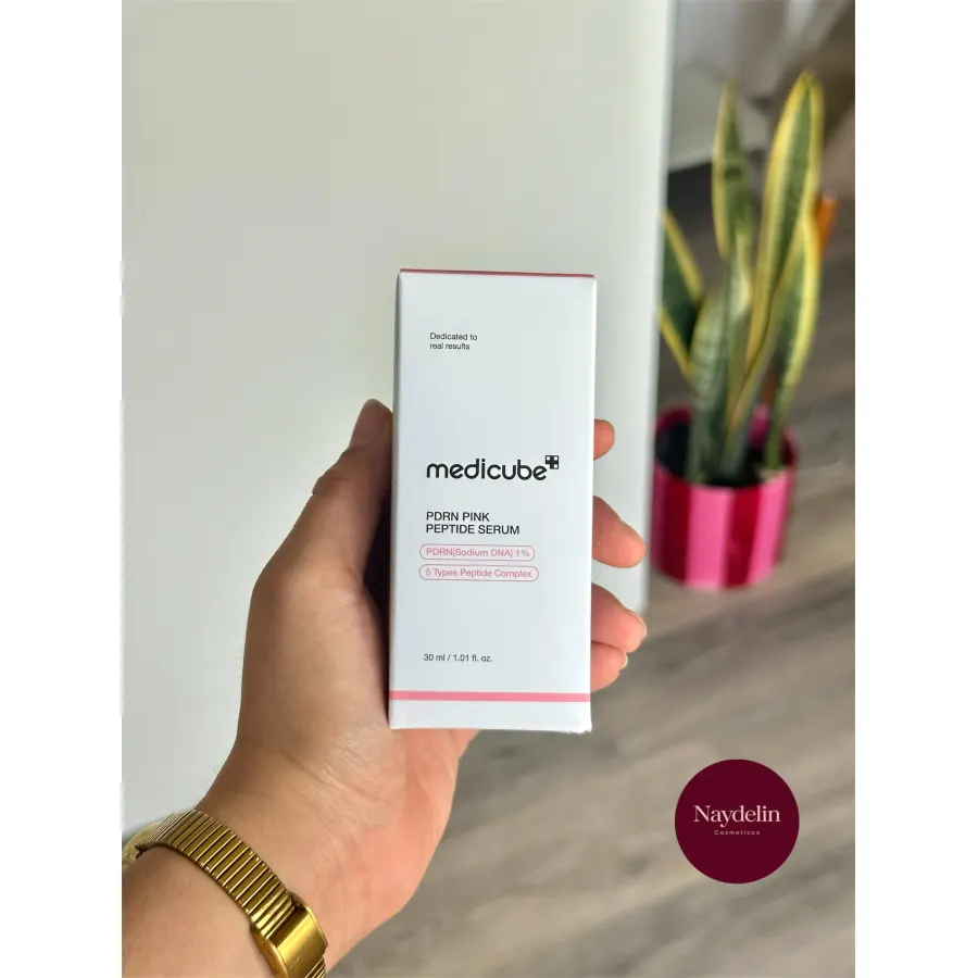 Medicube pdrn pink peptide serum