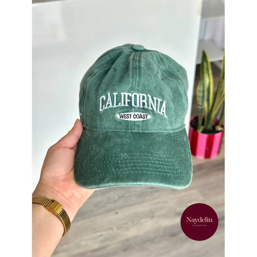 Gorra de mujer color verde